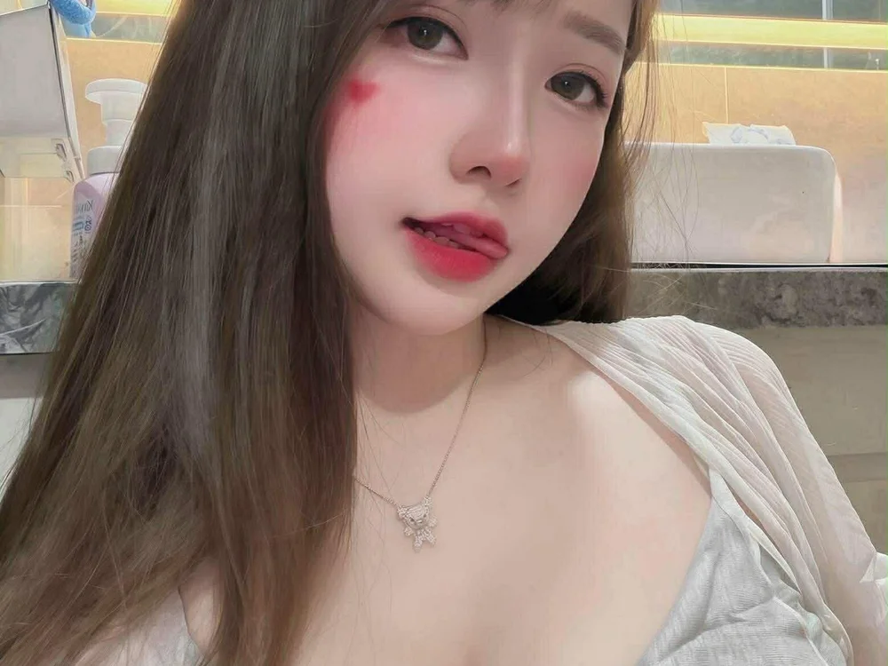 May_Secret 오프라인 XXX 채팅