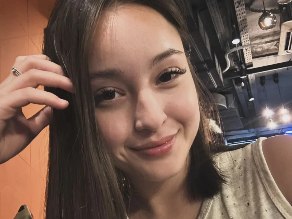 mila679's Offline Chat Room