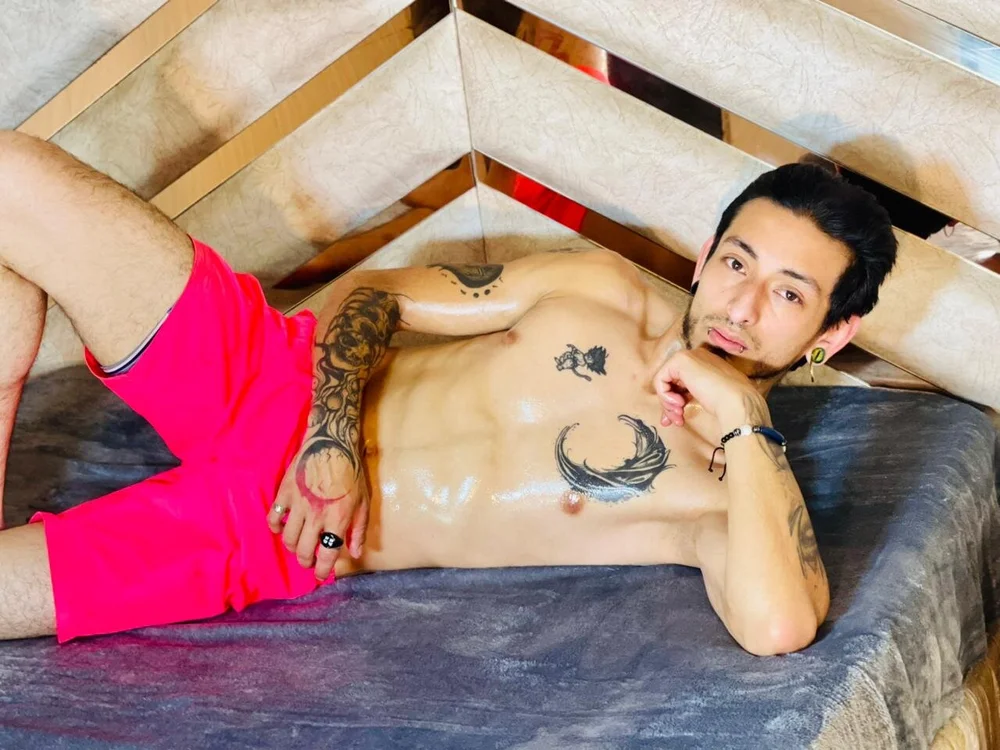 KingArtur_Rs Offline XXX Chat