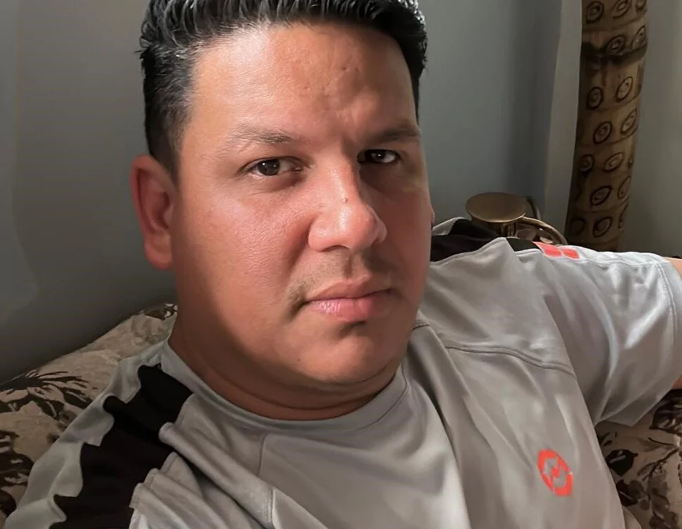 3LNEGRITO38 offline chatrum