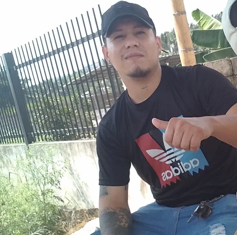 bonyclae offline XXX-chatje