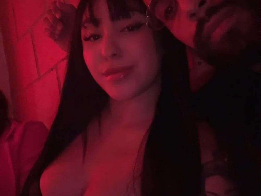 EvaandLorenzo offline chatrum