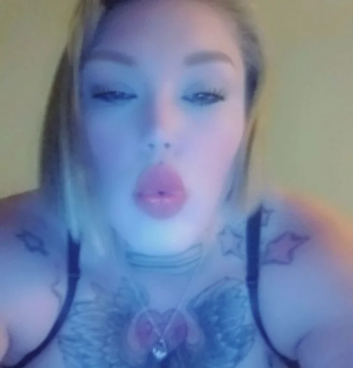 jennajayybangs' Offline XXX Chat