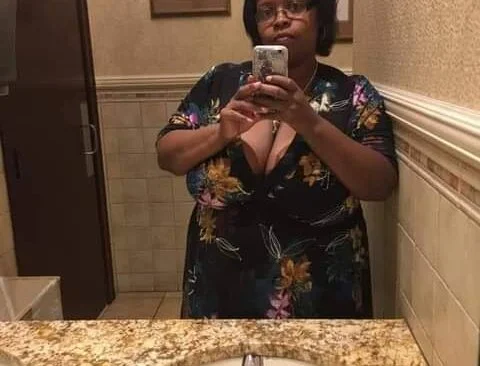 mandyxx44hh69 offline XXX-chat