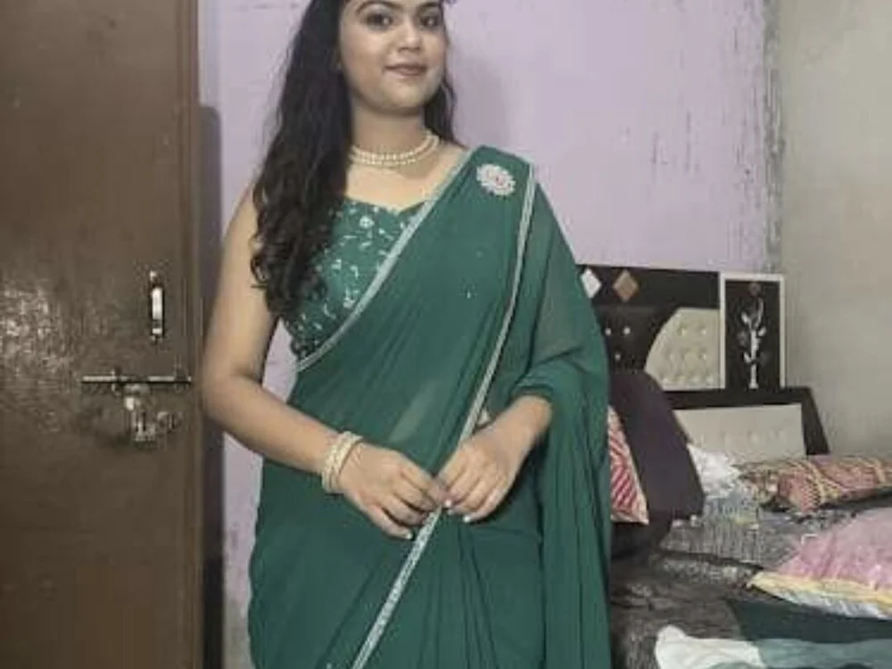 Sexy_Riya_9
