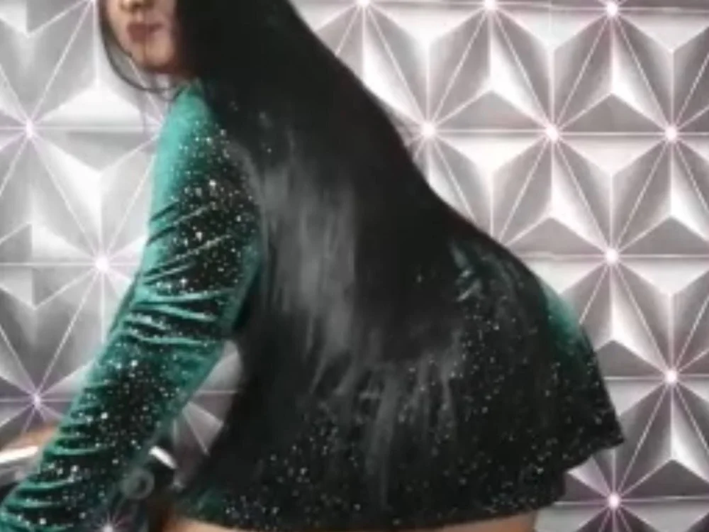 IndianDelia: συνομιλία ΧΧΧ εκτός σύνδεσης