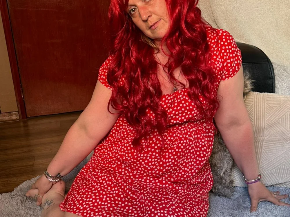 Red_VelevetXOX's Offline XXX Chat