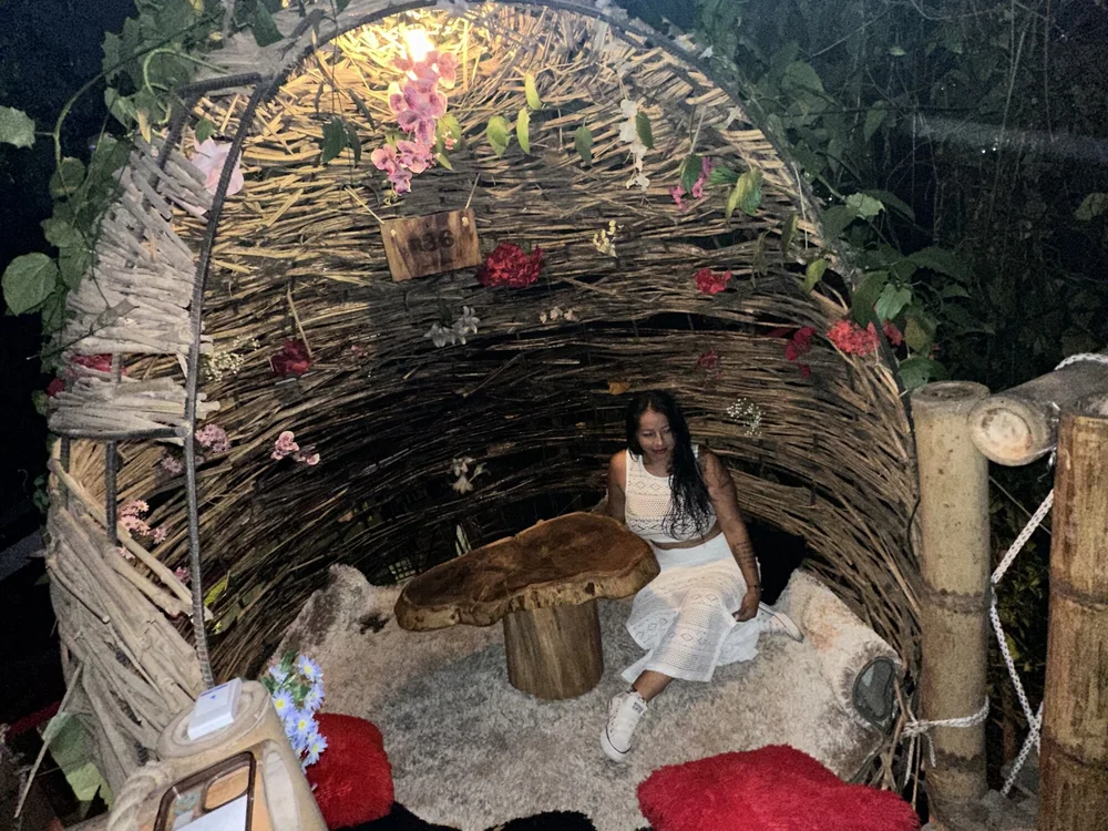 perez_sofia's Offline Chat Room