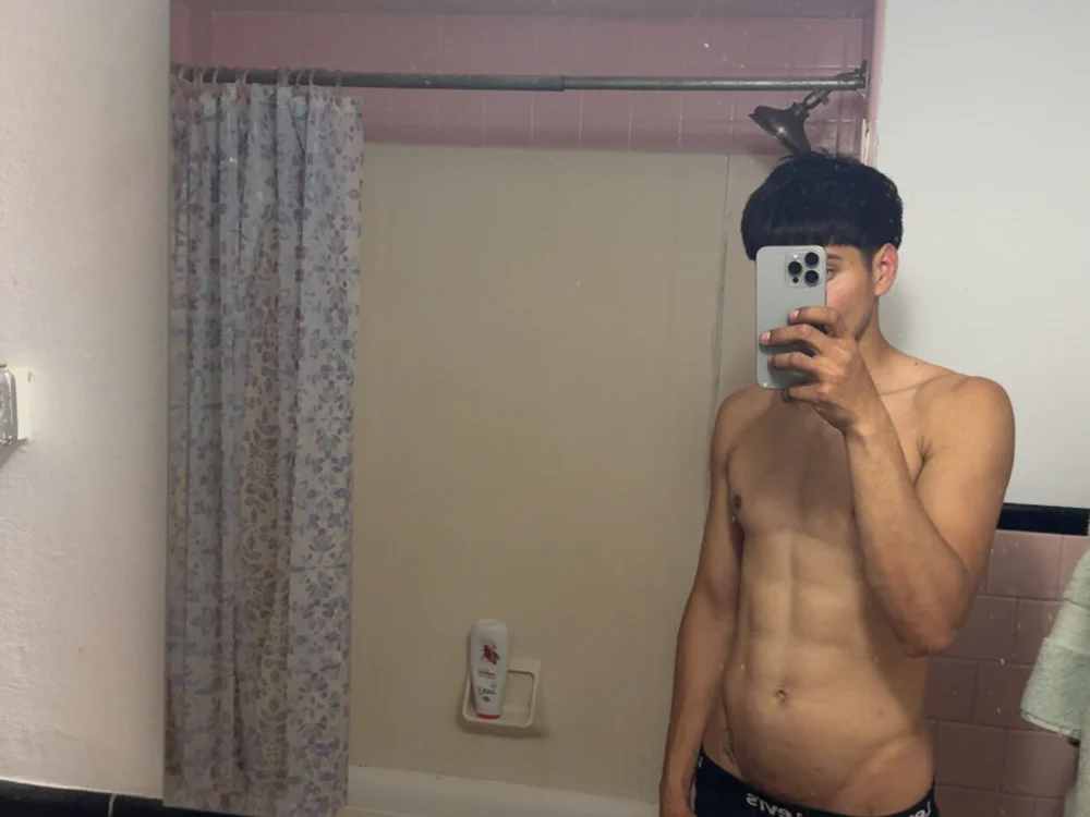 erictt23n Offline chat-huone