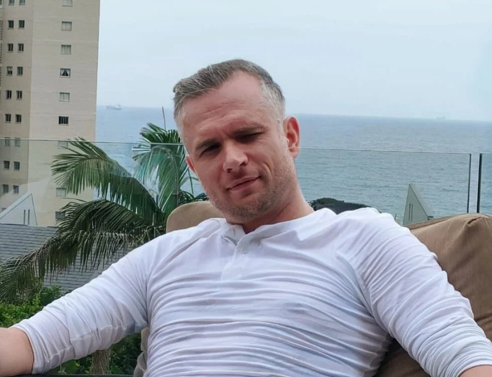 HandsomeM29 Offline XXX-chat