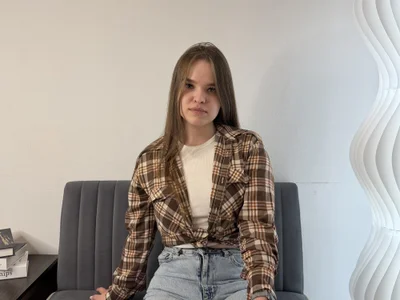 PearlieGarufi Female Moderatelypricedcam2cam Cam Porn