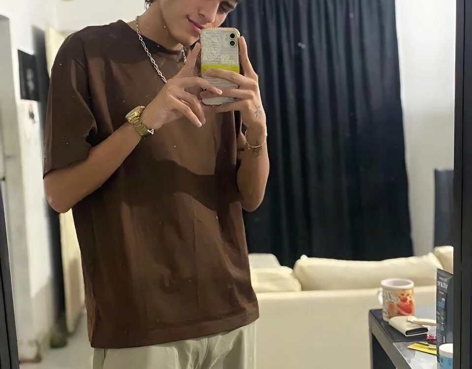 EthanJhonson offline chatrum