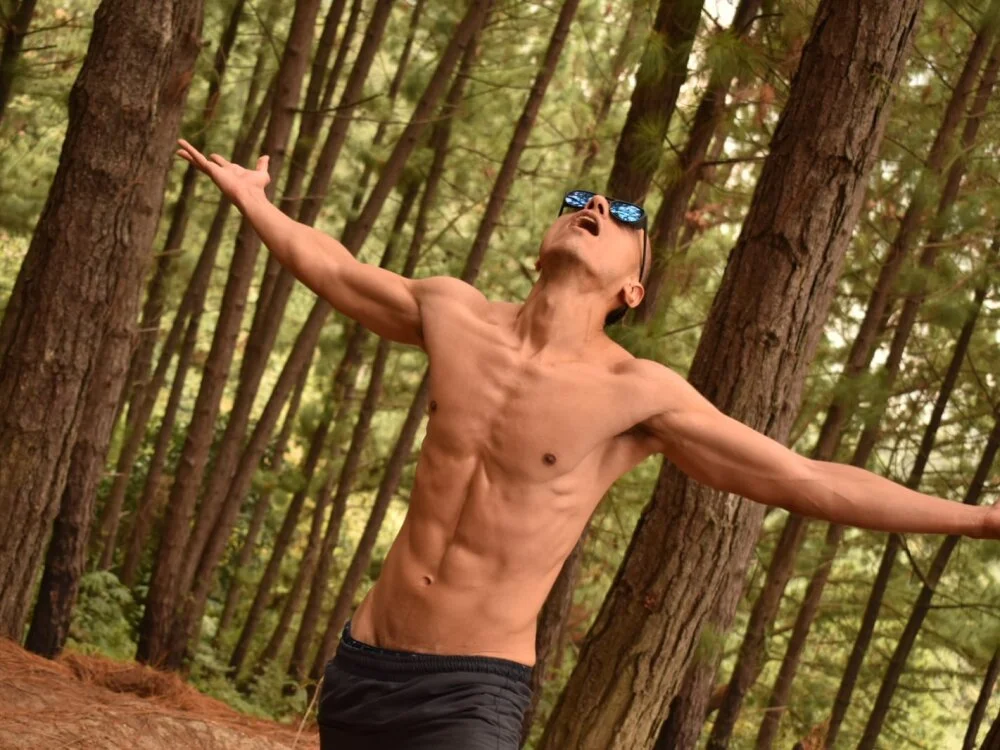 Rhicky_nate's Offline XXX Chat