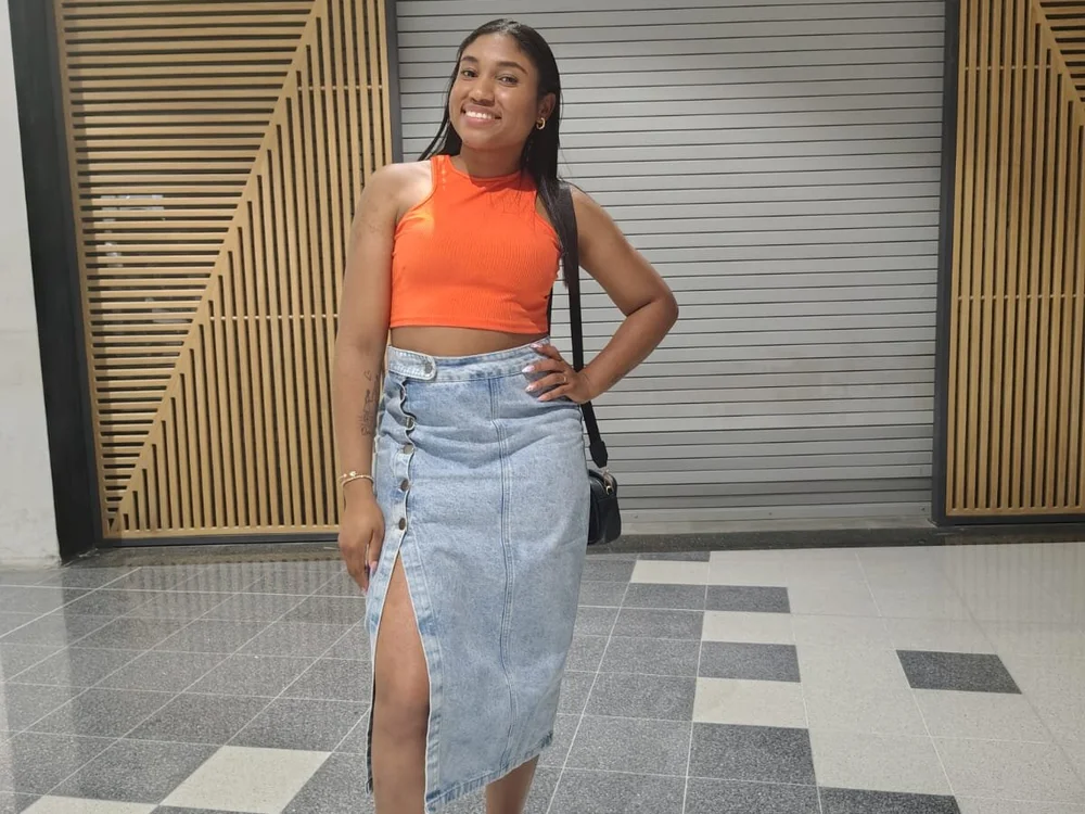 Chloe_Colliinss 오프라인 XXX 채팅