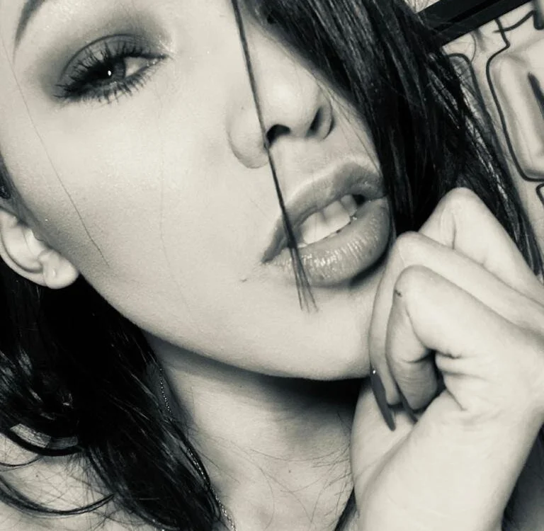 Saraahjoness's most recent online preview