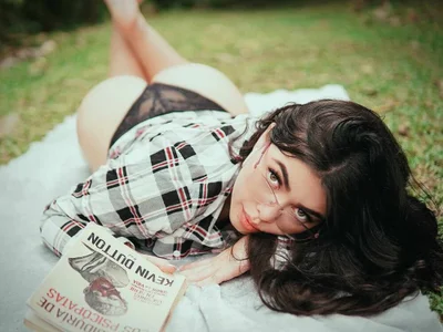 Liza_1 webcam livesex profile in portuguese cams