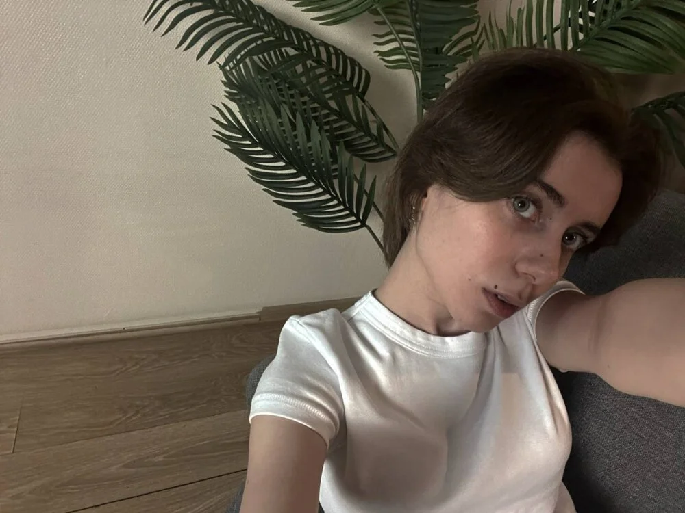 Offline XXX chat modela shyina_meow