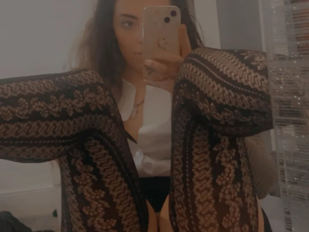 Cherry_Rose_xox's Offline XXX Chat