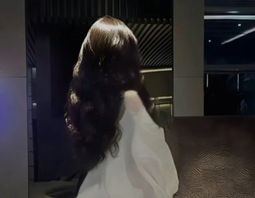 Alice_2k's Offline XXX Chat