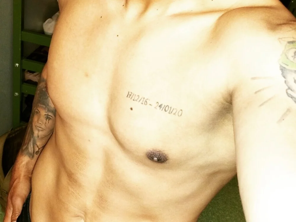 jesservmn Offline XXX chat