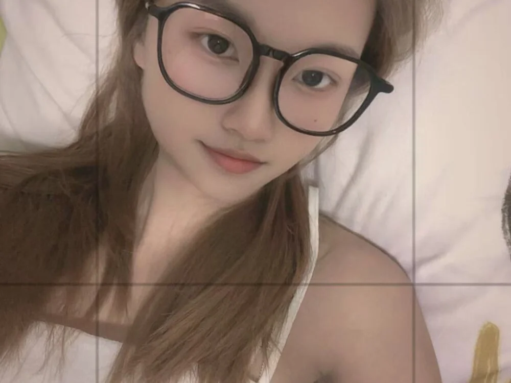 W-Sunflower Chat XXX Ngoại tuyến