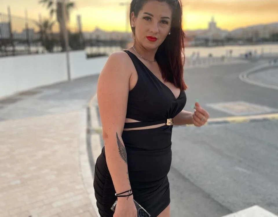 Playful_Issa Live XXX Chat