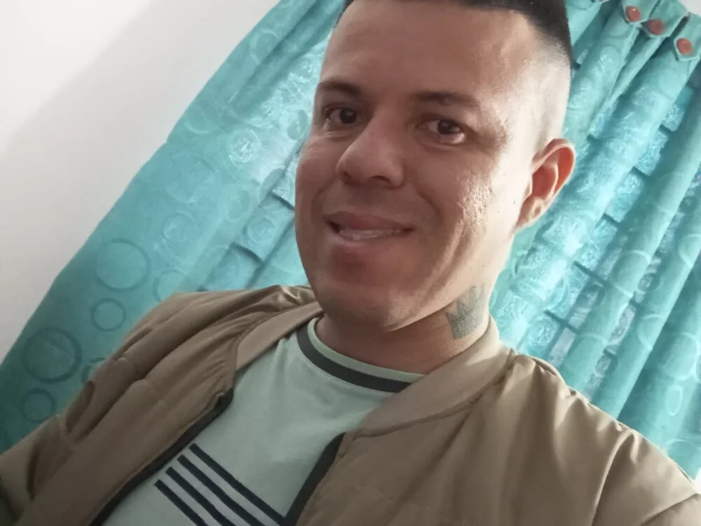 Offline XXX chat jhon_1988_24