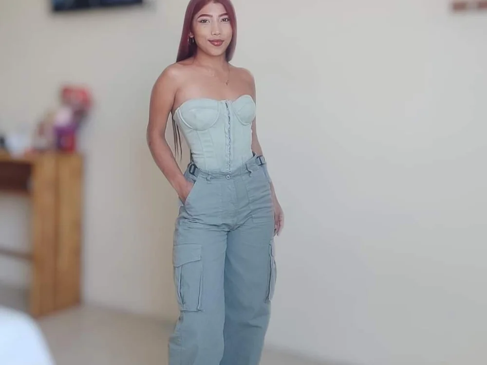 SarahPalmer_ offline chatrum