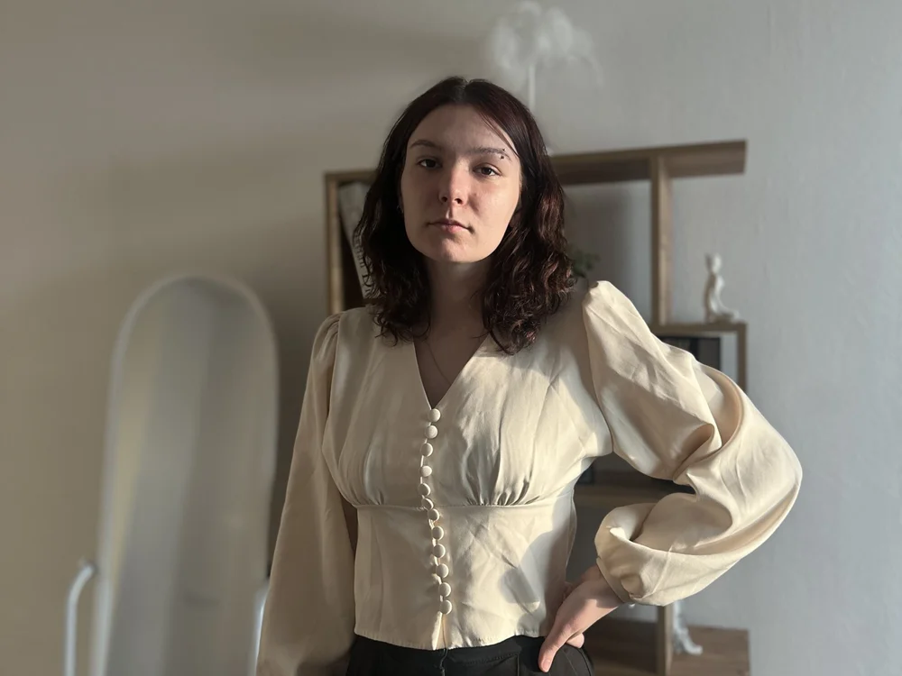 OttilieBride's Offline Chat Room