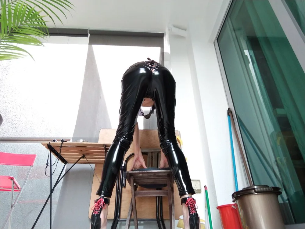 kellysluttybitch1801 Chat XXX offline