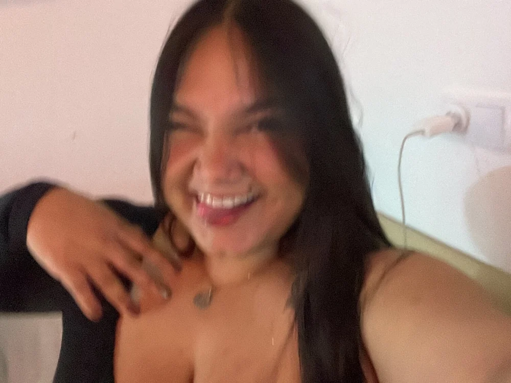 valerieloli offline chatrum
