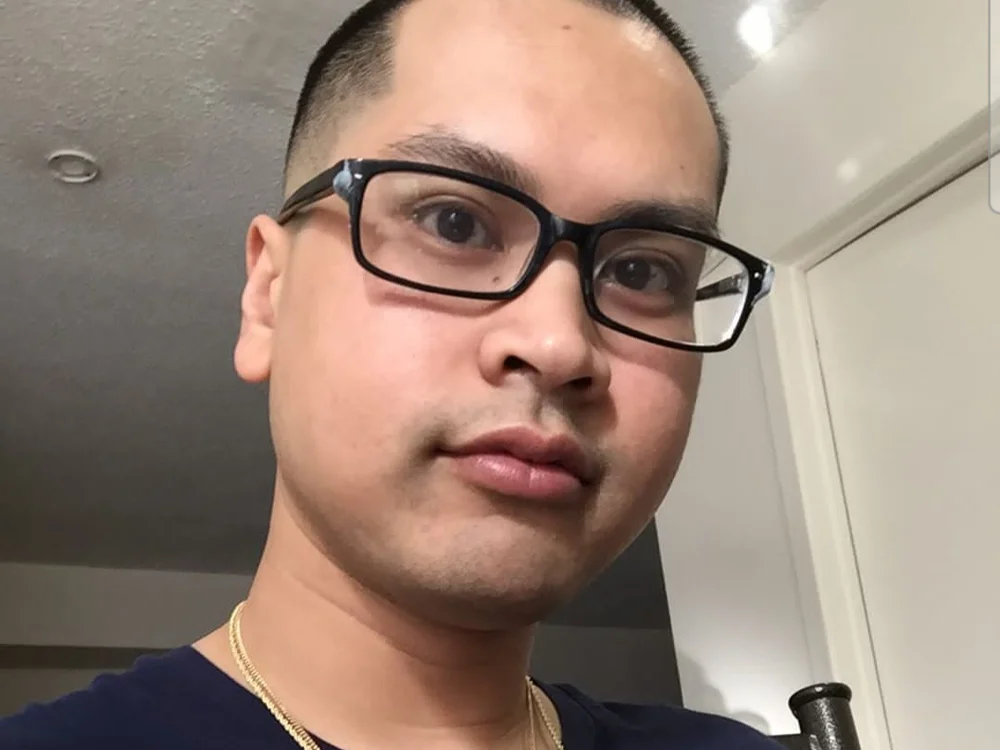 pmin126's Offline Chat Room