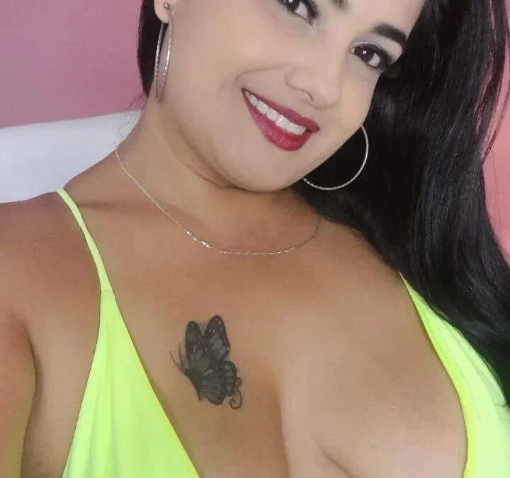 Saritatellez Adlı Modelin Canlı XXX Sohbeti