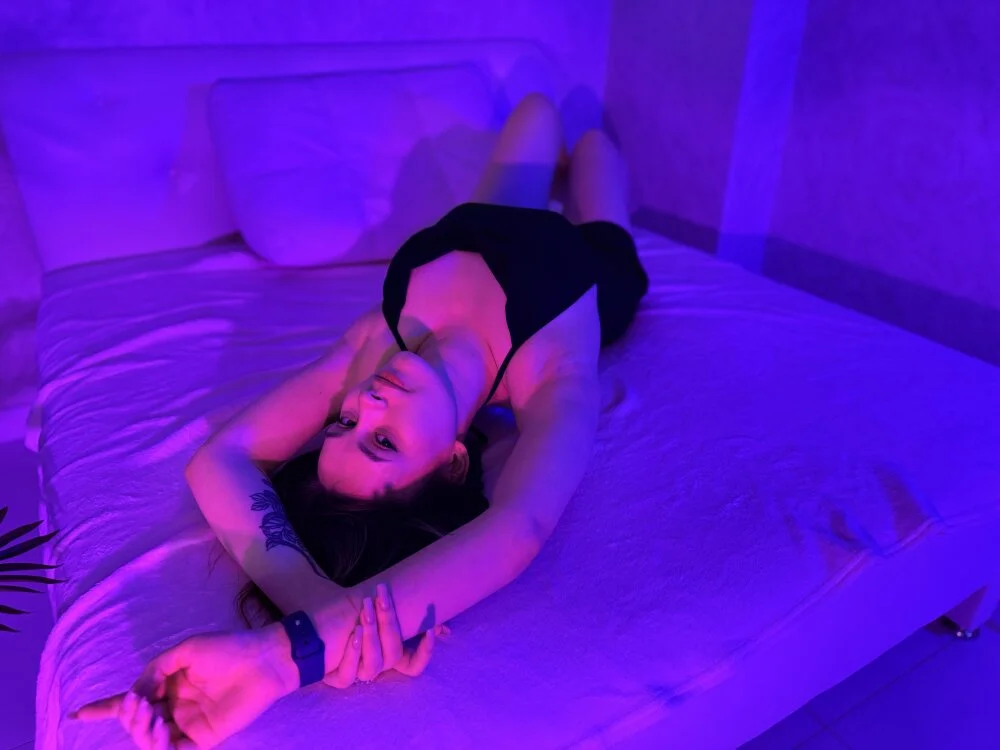 EmilyBridget 離線 XXX 聊天