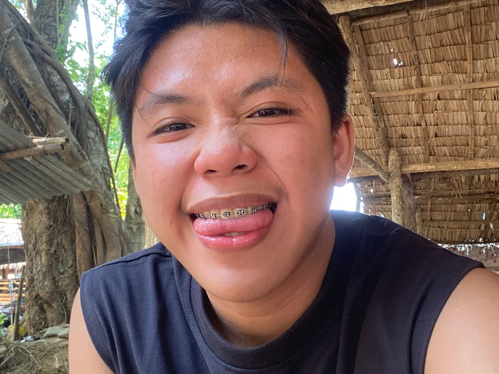 urasianrey 離線 XXX 聊天