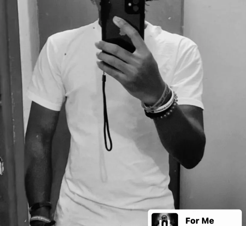 Bigcock127 cam model