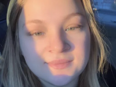 Daddyssllut Live Cam on StripChat