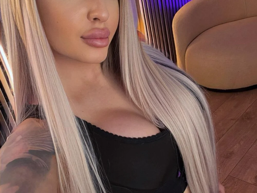 Офлайн-чат XXX emily_bloom