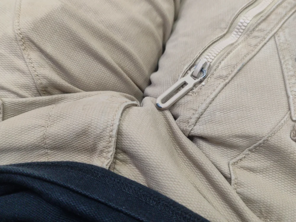 hornydaddy_21's Offline XXX Chat