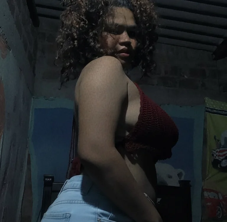 chica_sexi0415: офлайн-секс-чат