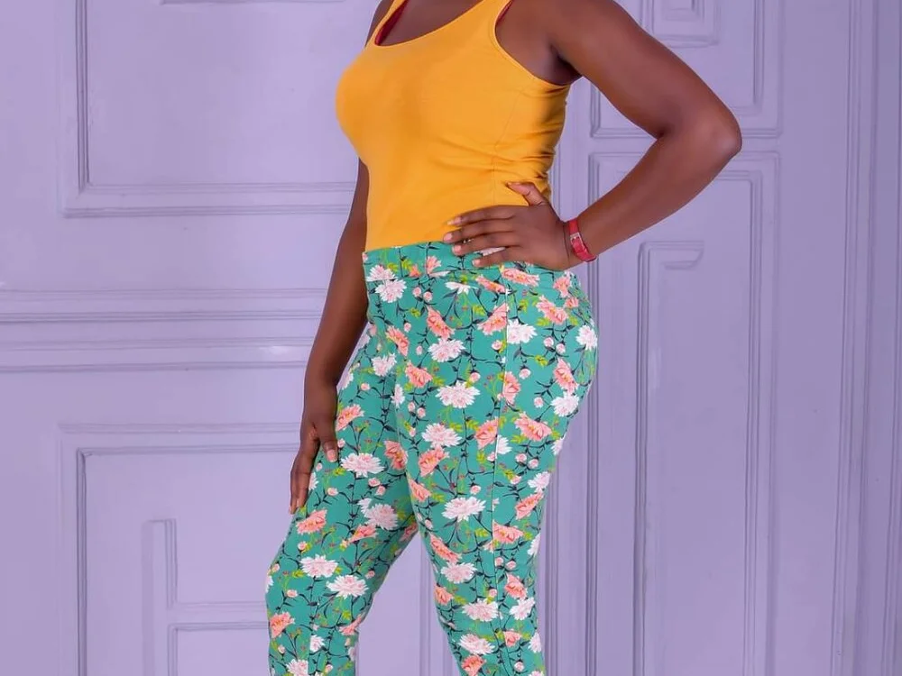 Chatroom XXX hors ligne de Sneaky_link254