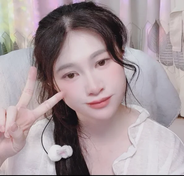 anna-888- Chat XXX Ngoại tuyến