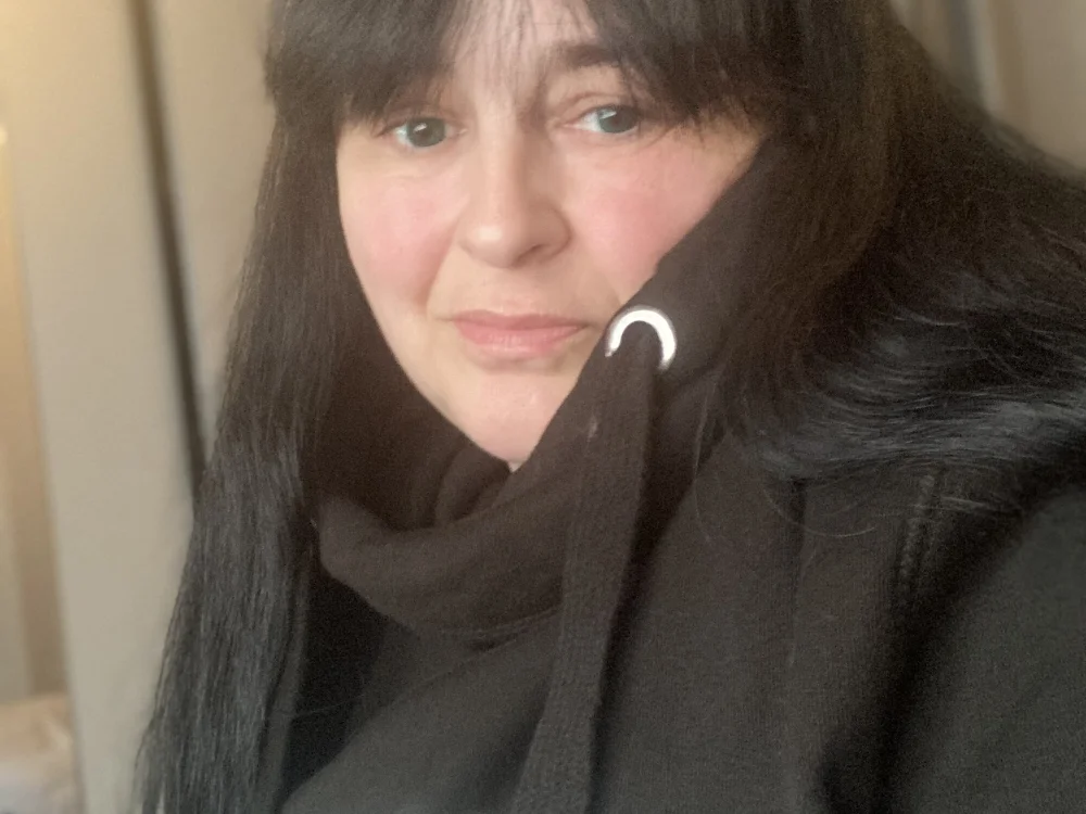 Curvy-English-RoxyX: офлайн-чат