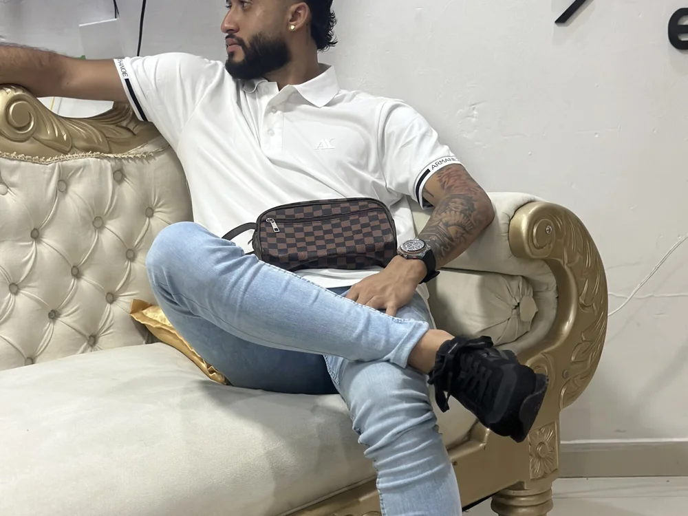 Badd__Boyyy__12's Offline XXX Chat