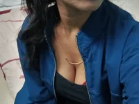 milkybabe_xx's Offline Chat Room