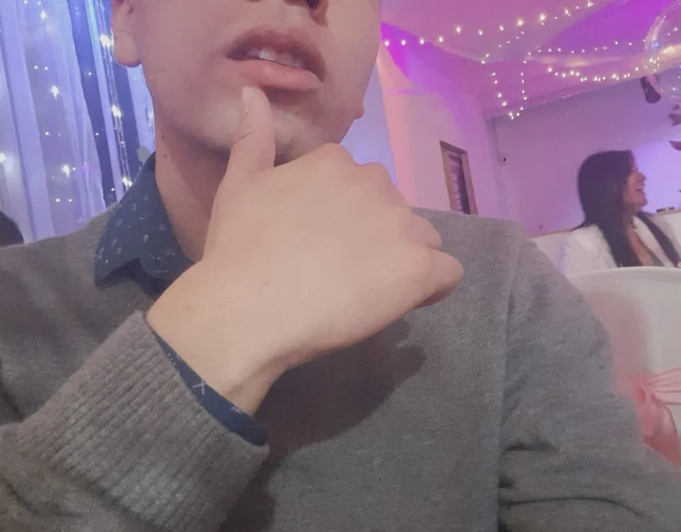 ThiagoHotBoy777 offline chatrum