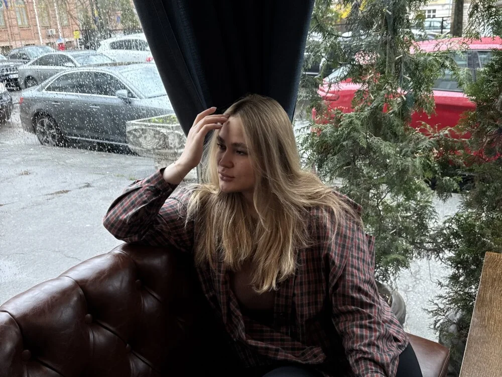 LightKisss' Offline XXX Chat