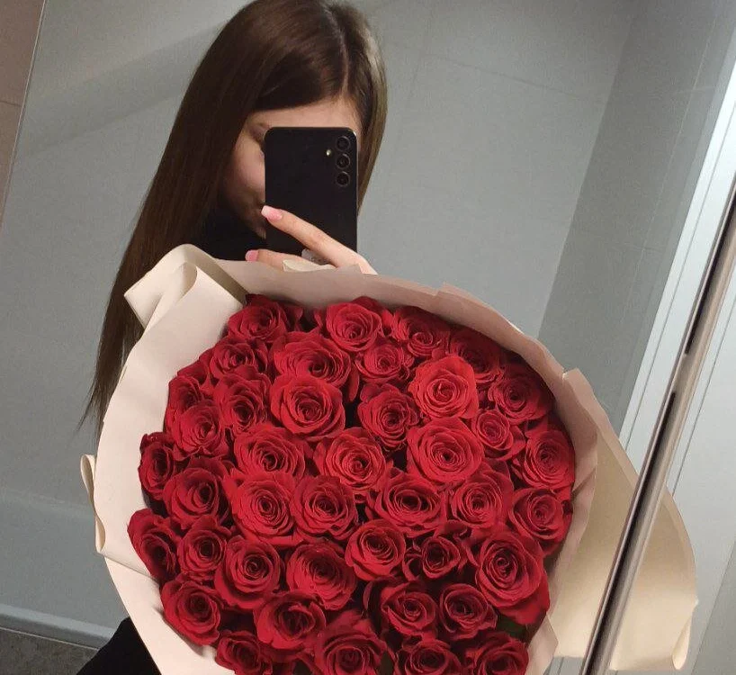 HelloMilana Chat XXX offline