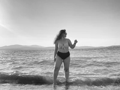 ecem3444 — live female cam