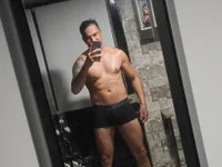 Iuver's webcam live show